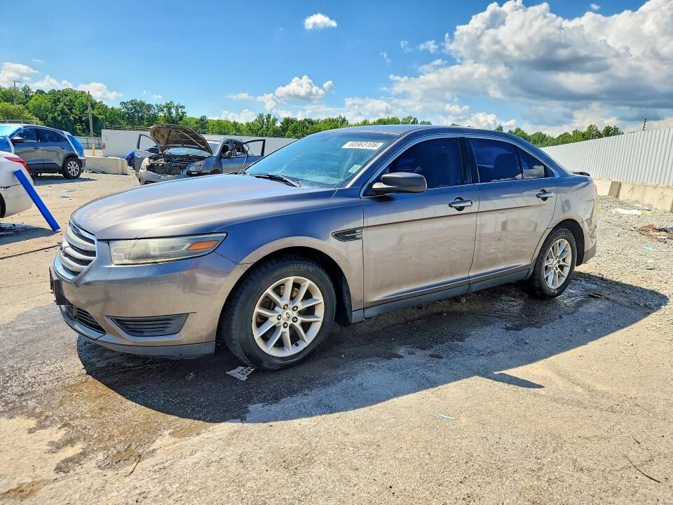 2013 FORD Taurus