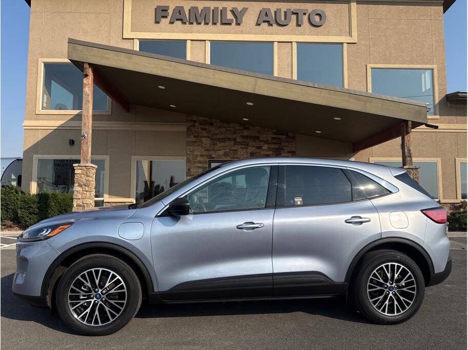 2022 FORD Escape