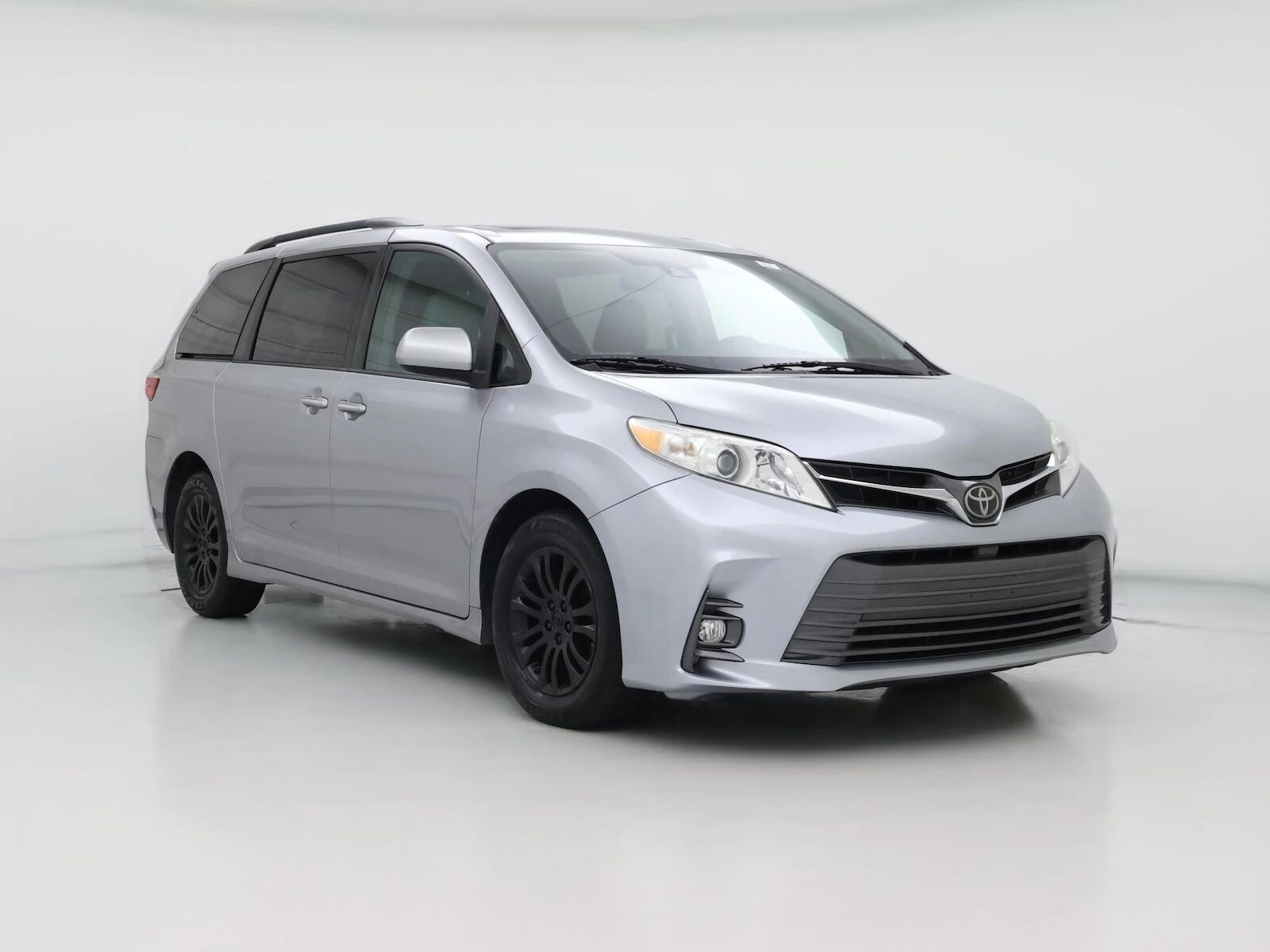 2018 TOYOTA Sienna