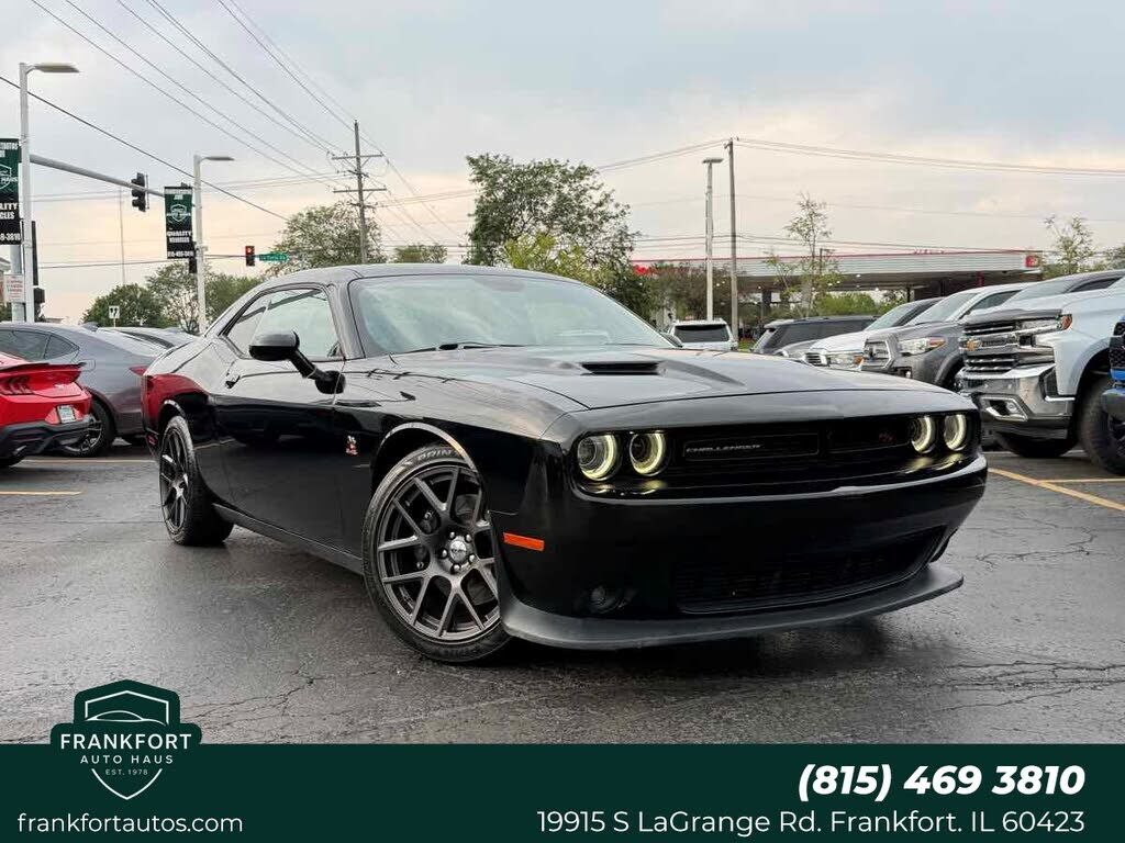 2016 DODGE Challenger