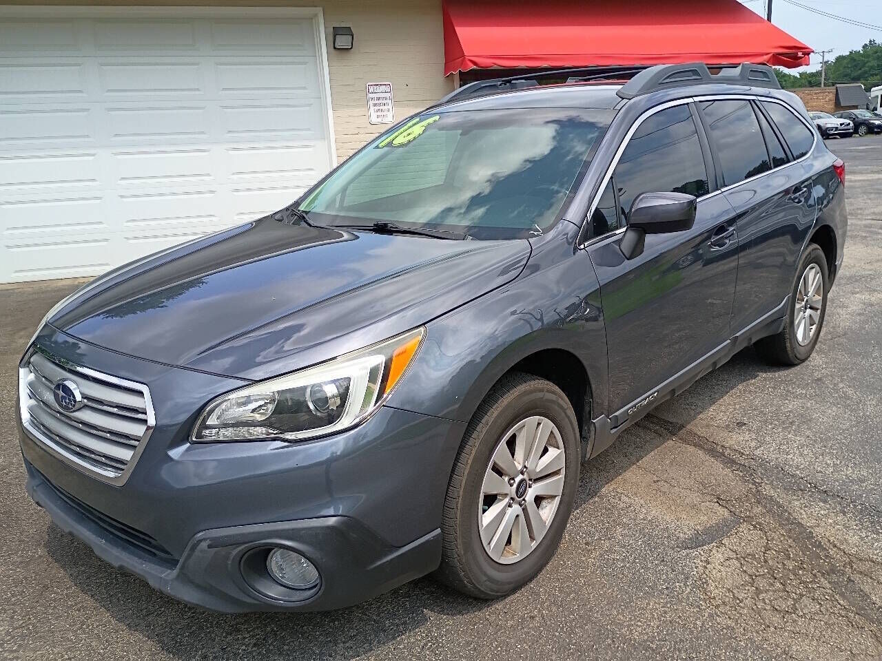 2016 SUBARU Outback