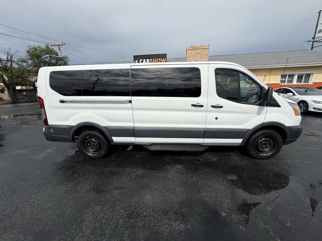 2017 FORD Transit