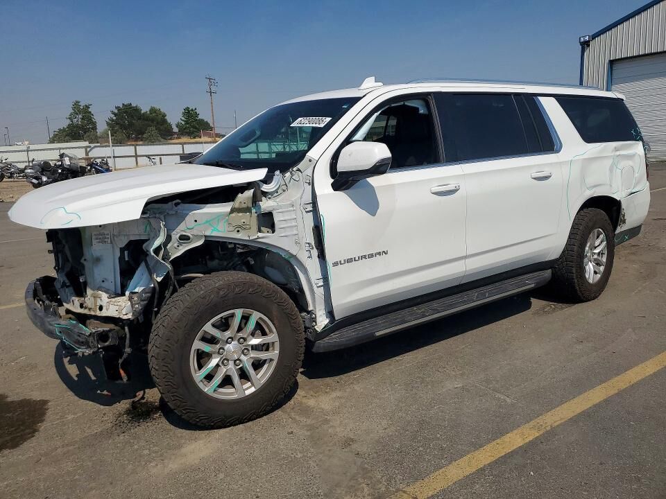 2022 CHEVROLET Suburban