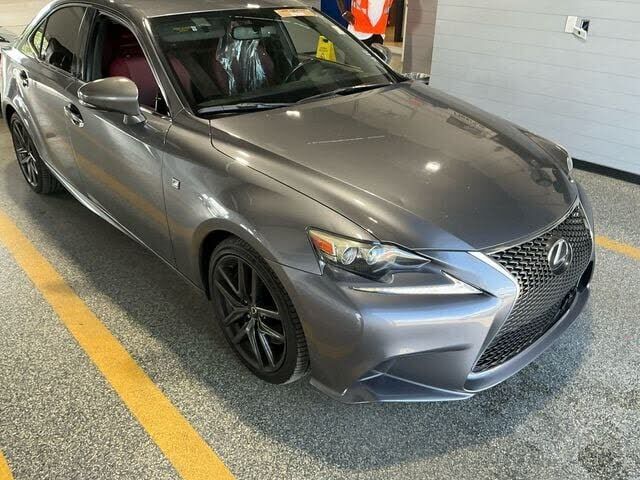 2016 LEXUS IS