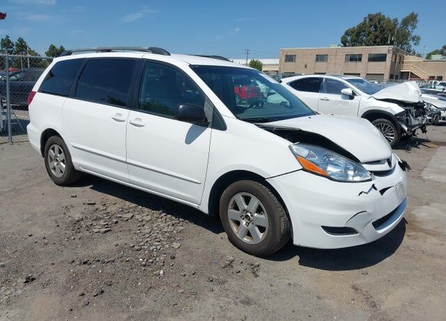 2007 TOYOTA Sienna