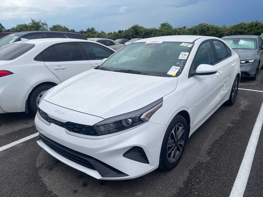 2023 KIA Forte