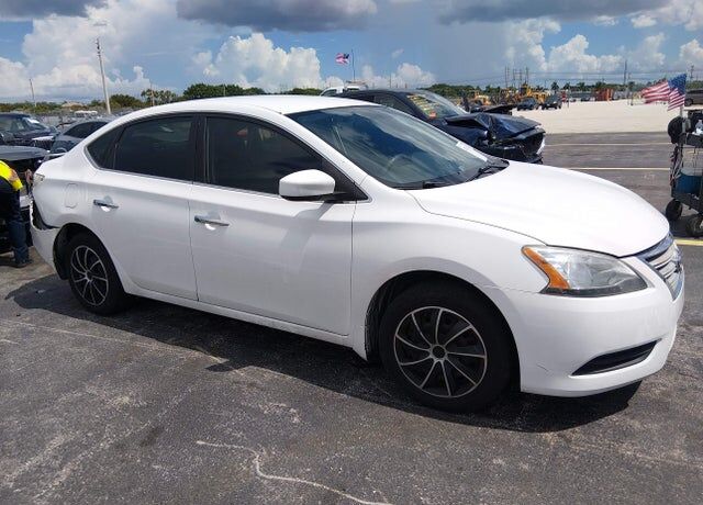 2015 NISSAN Sentra
