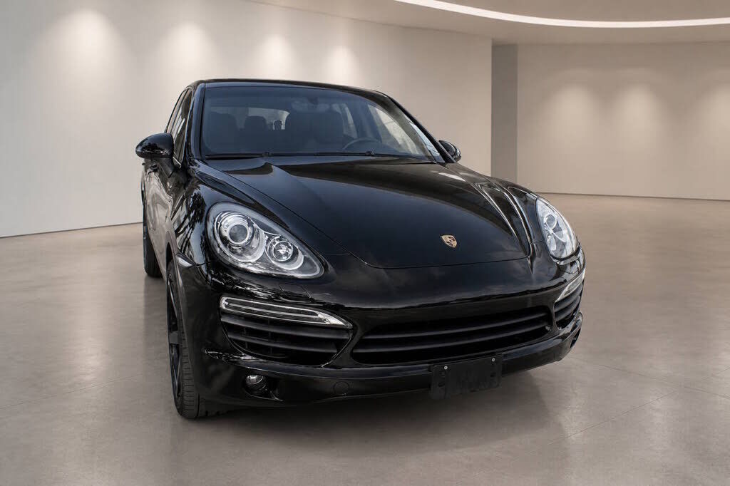 2012 PORSCHE Cayenne