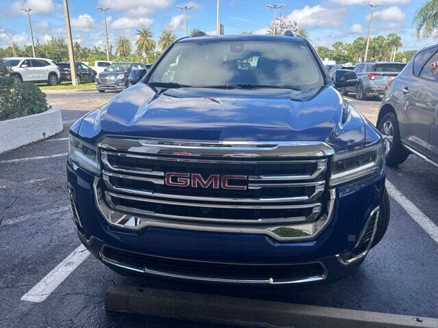2023 GMC Acadia