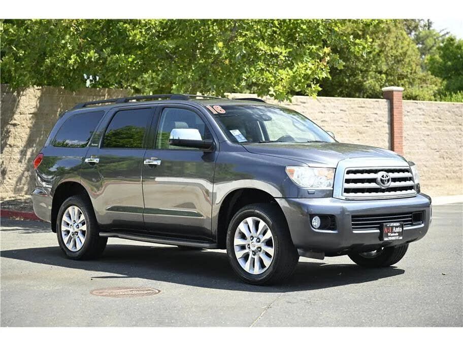 2016 TOYOTA Sequoia