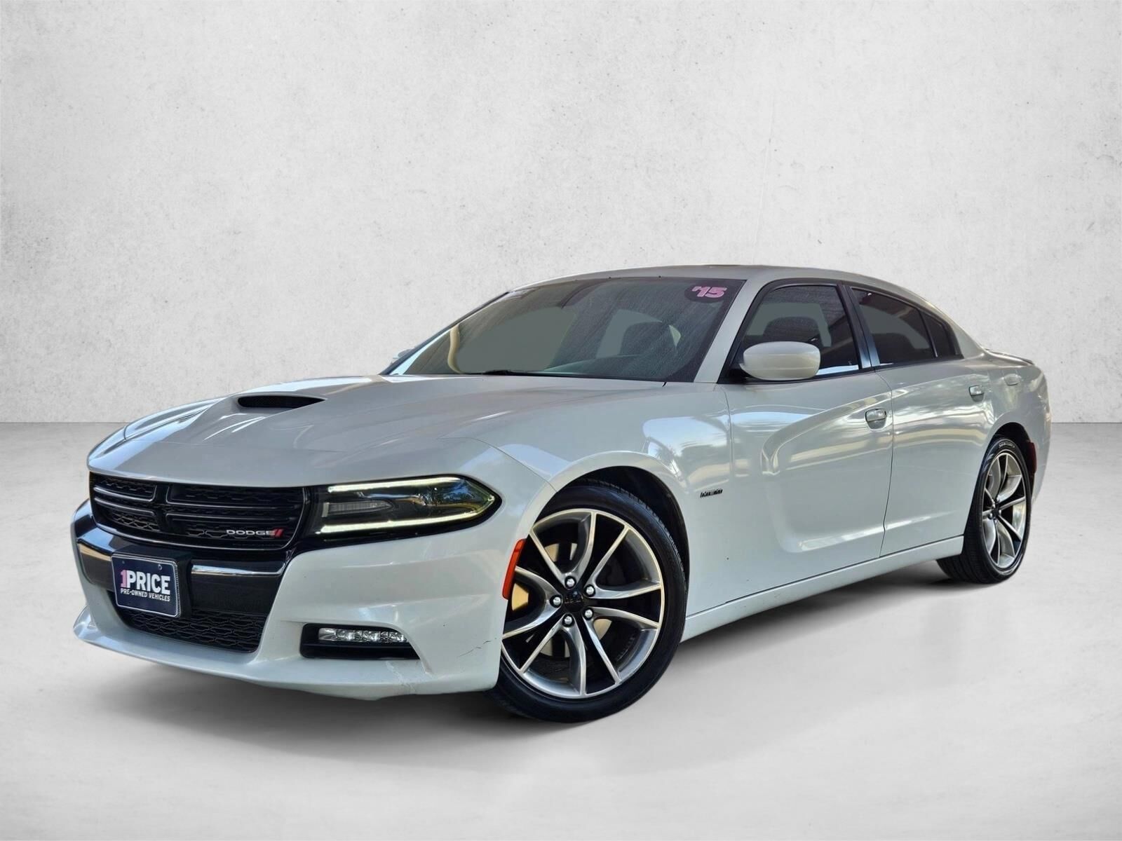 2015 DODGE Charger