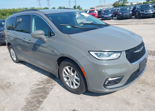 2022 CHRYSLER Pacifica