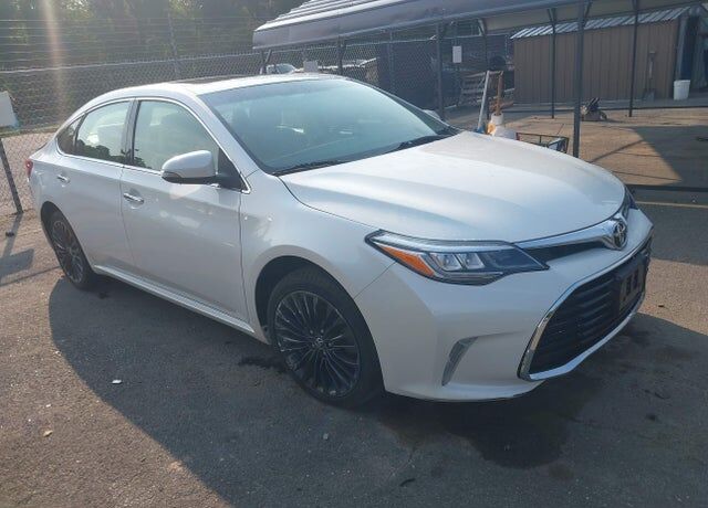 2016 TOYOTA Avalon