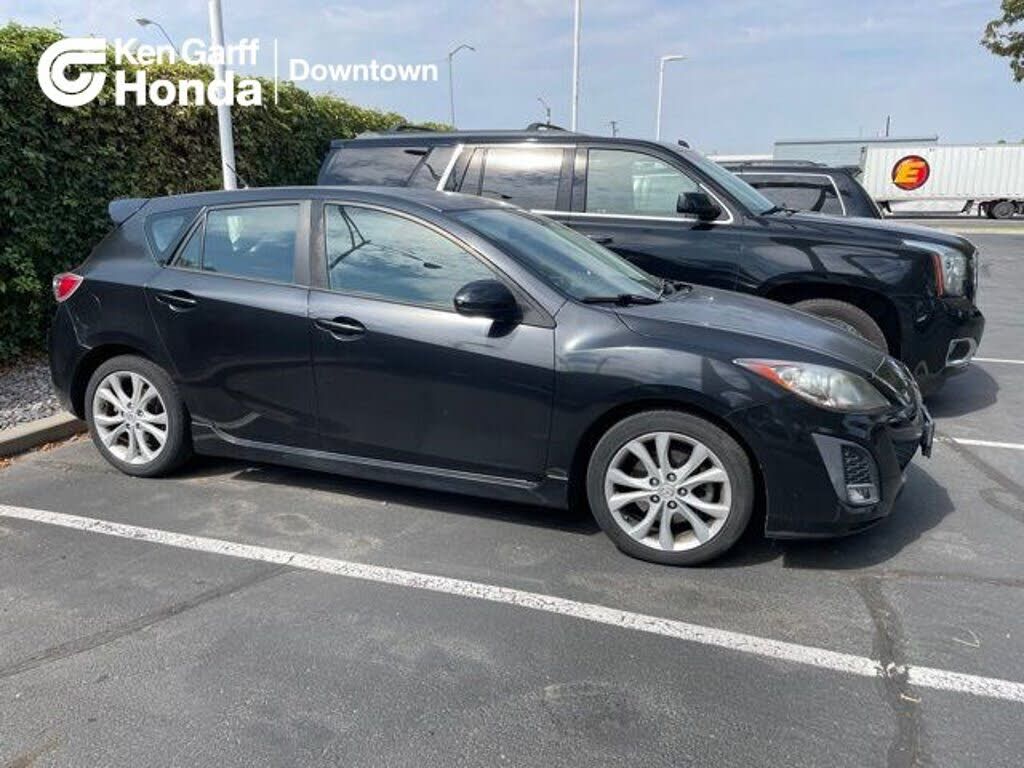2011 MAZDA Mazda3