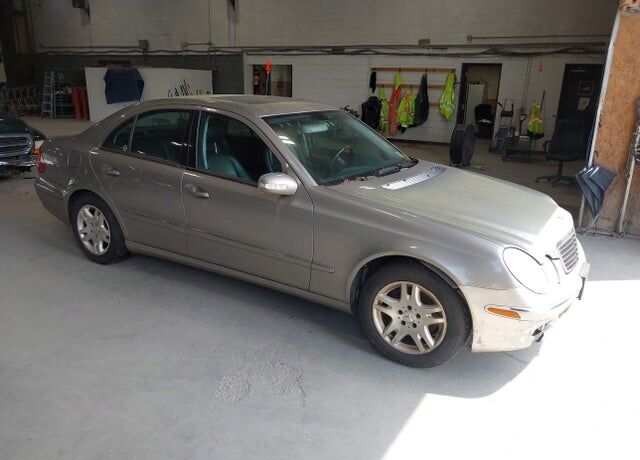 2005 MERCEDES-BENZ E-Class