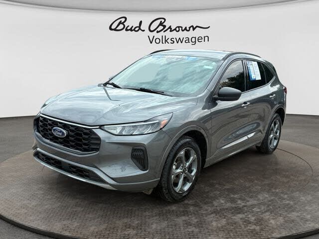 2024 FORD Escape