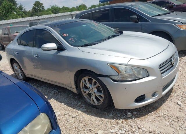 2013 NISSAN Maxima