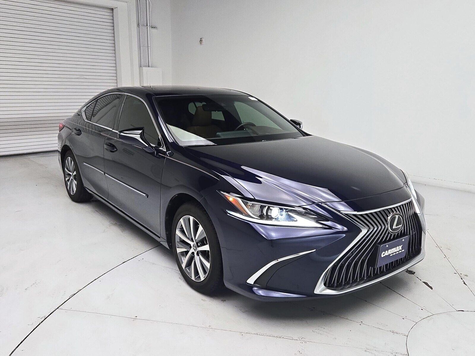 2020 LEXUS ES