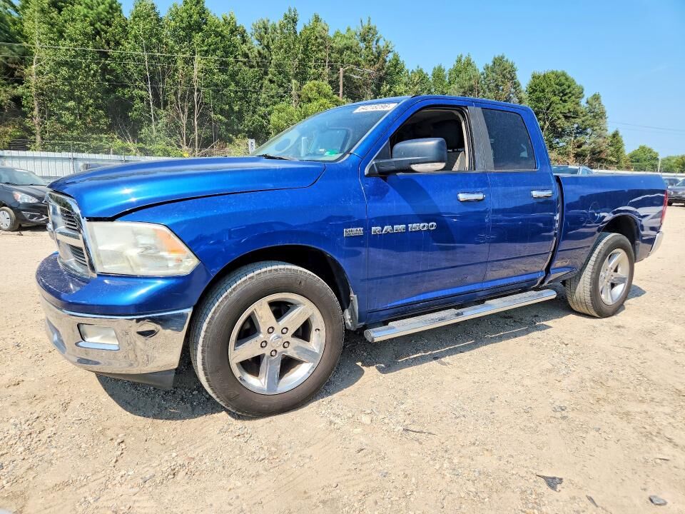 2011 DODGE Ram