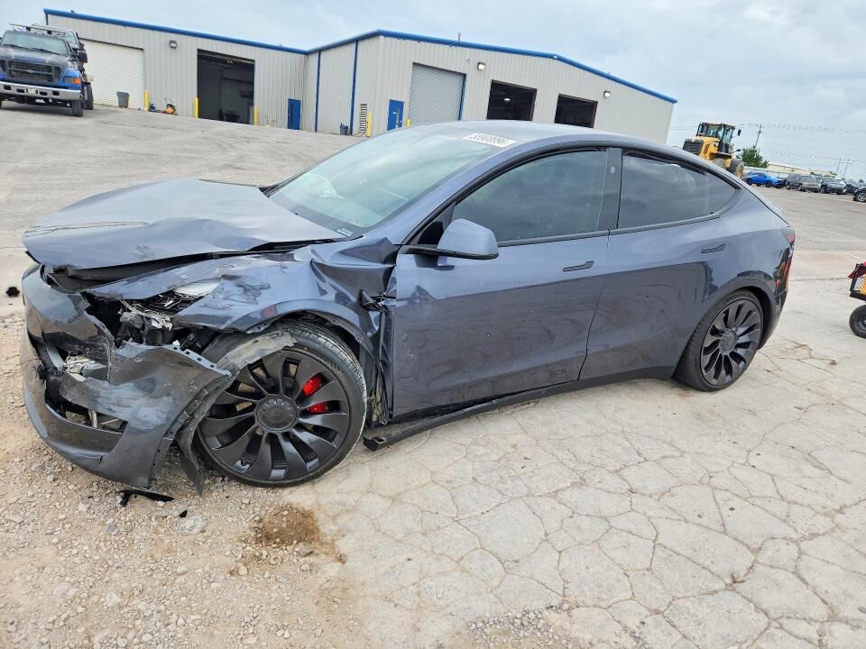 2023 TESLA Model Y