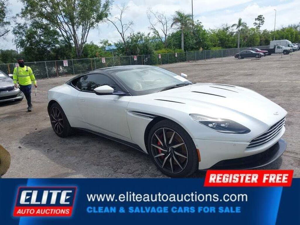 2017 ASTON MARTIN DB11
