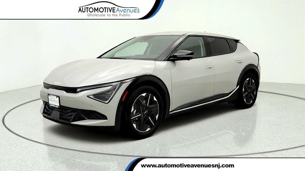 2025 KIA EV6