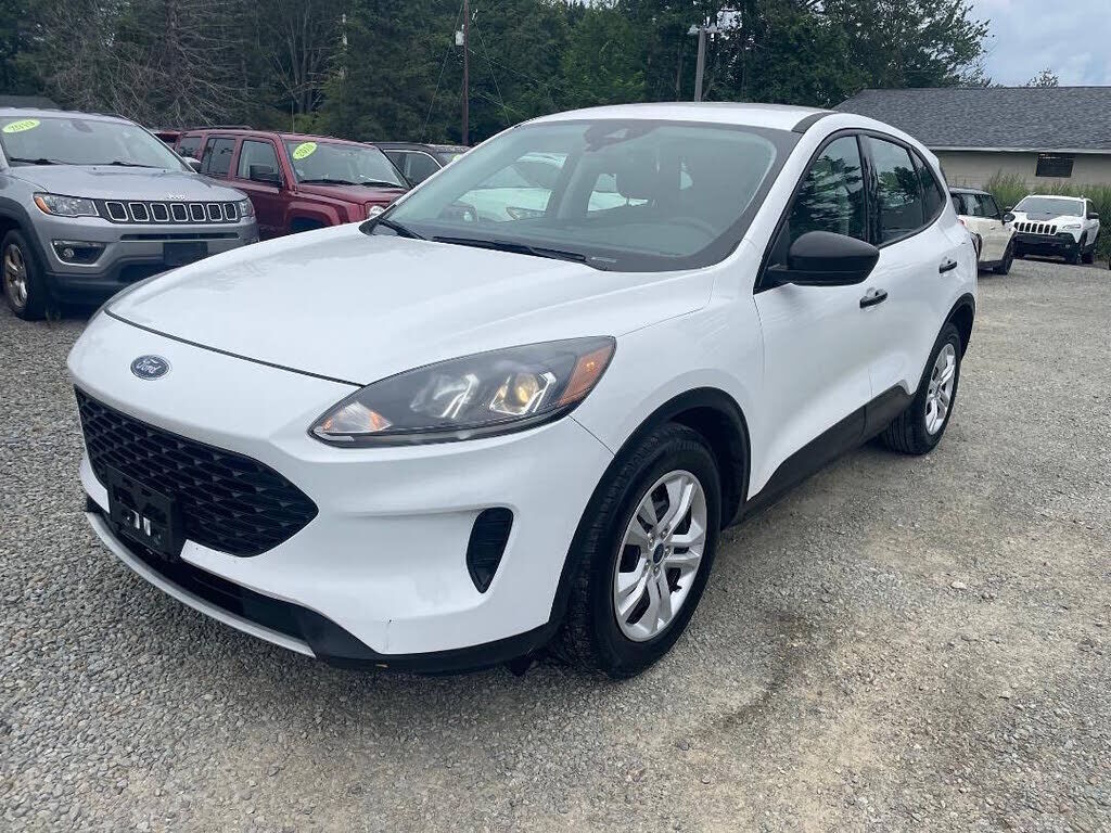 2021 FORD Escape
