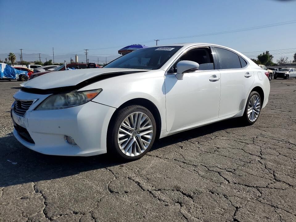 2013 LEXUS ES