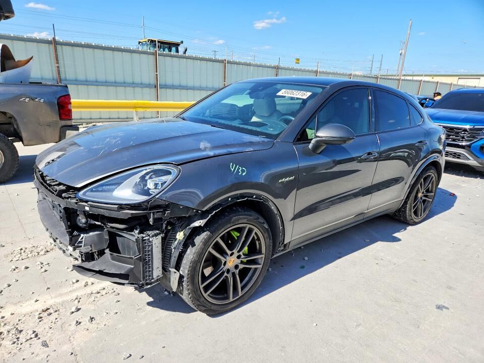 2020 PORSCHE Cayenne