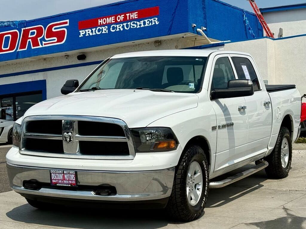 2011 DODGE Ram