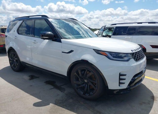 2023 LAND ROVER Discovery