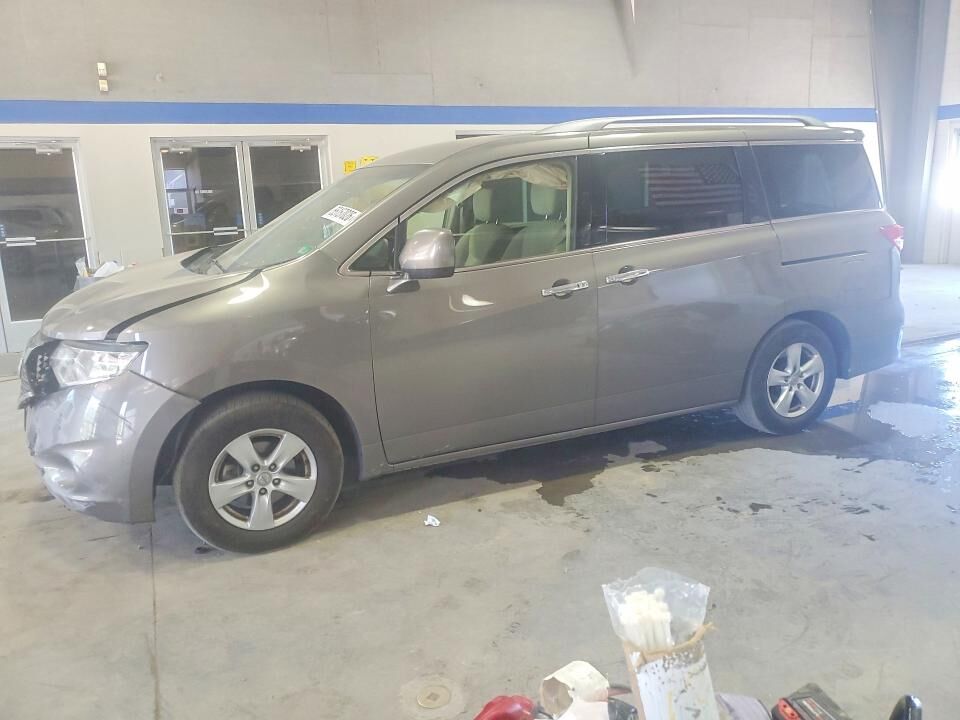 2017 NISSAN Quest