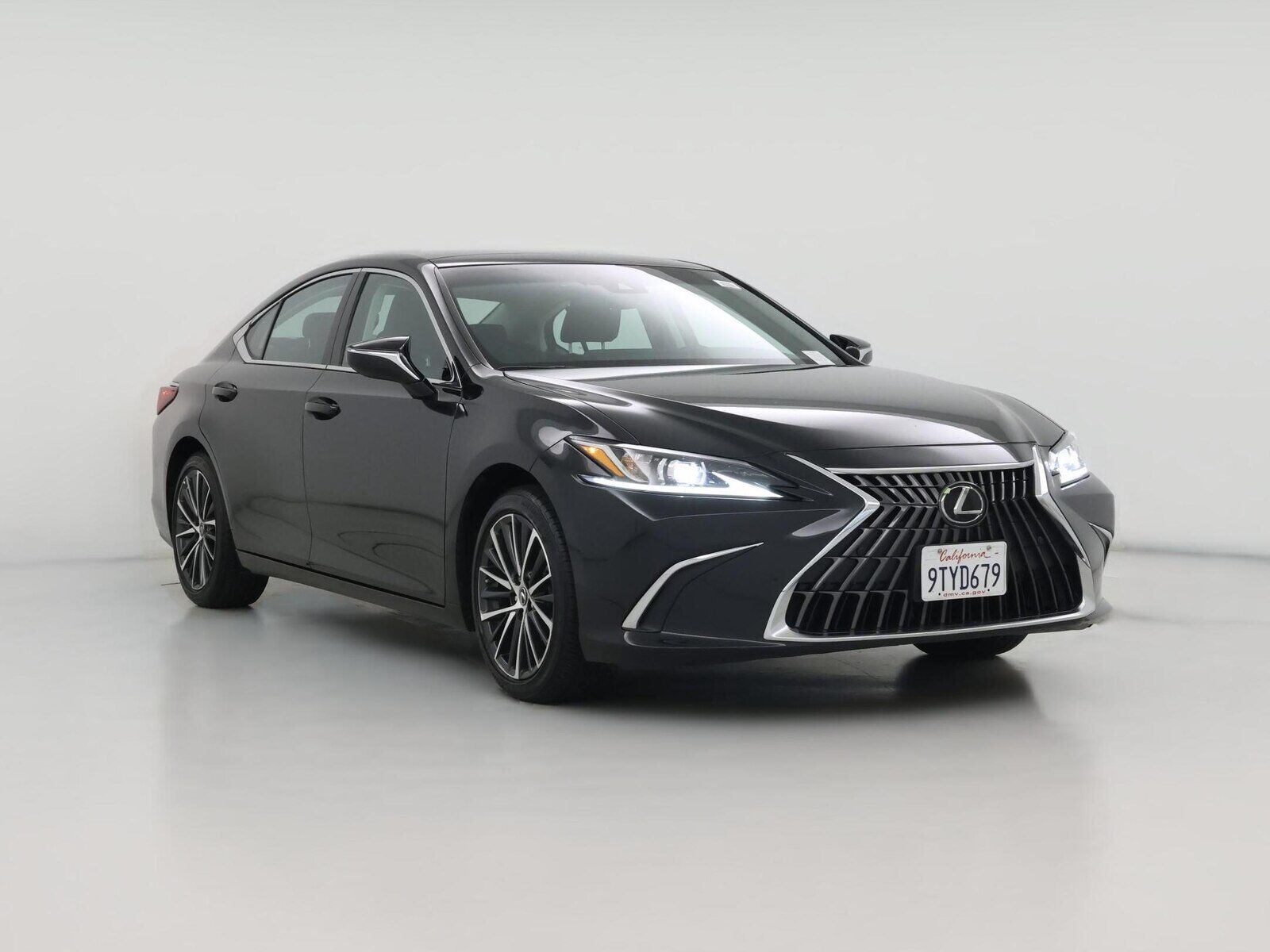 2025 LEXUS ES