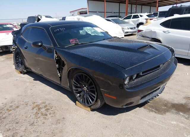 2019 DODGE Challenger