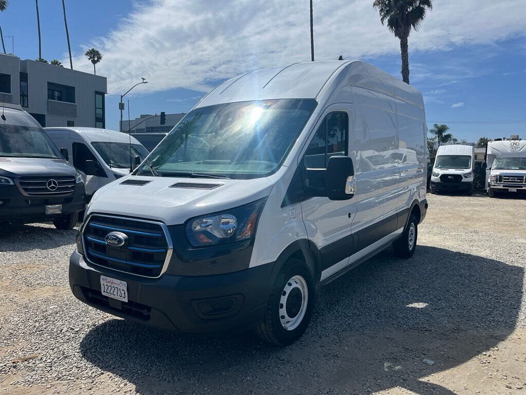 2022 FORD Transit