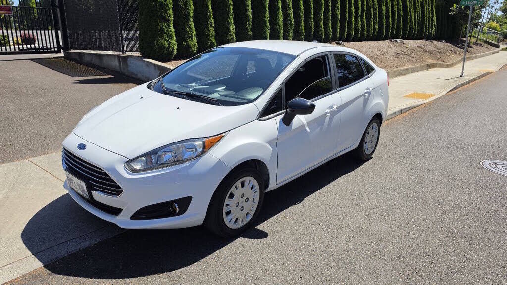 2015 FORD Fiesta