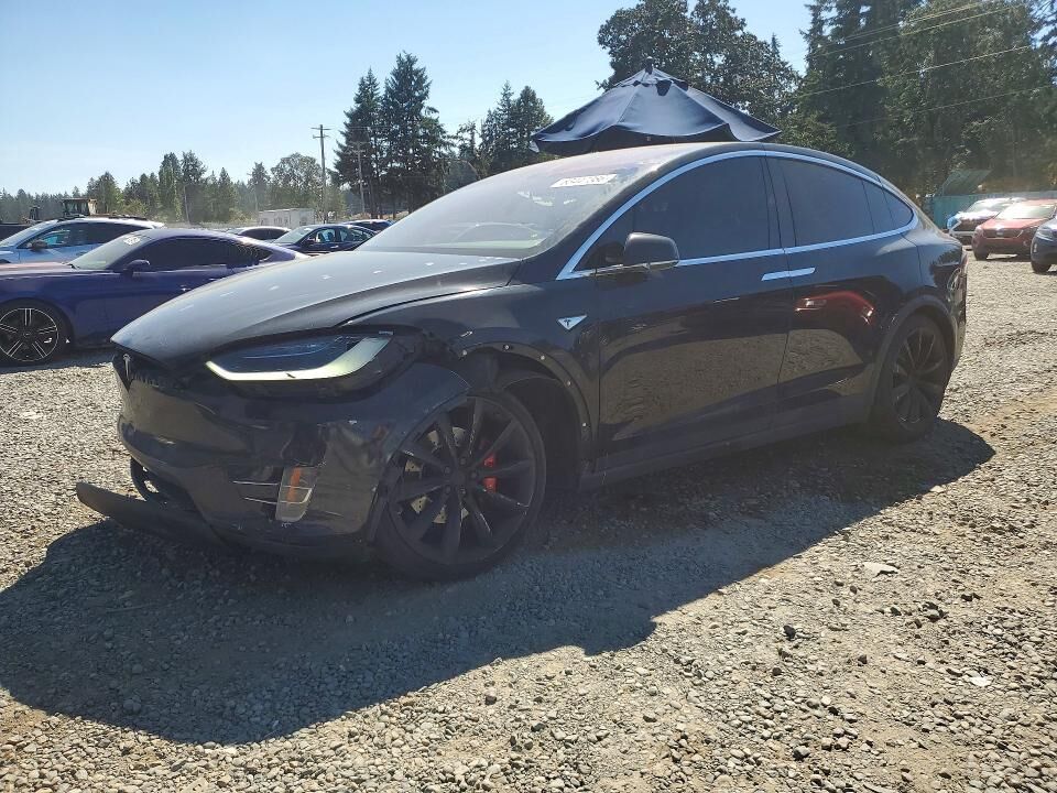 2016 TESLA Model X