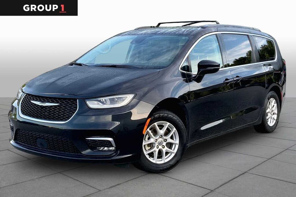 2022 CHRYSLER Pacifica