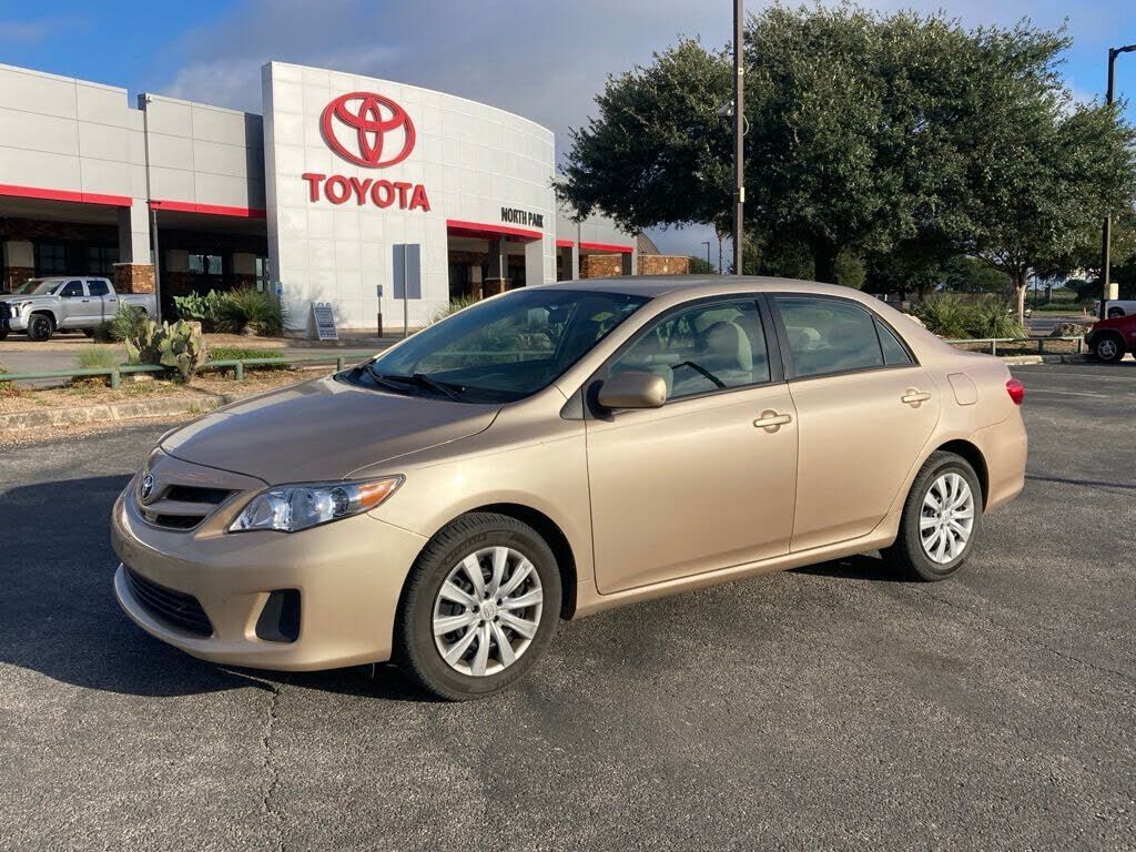 2012 TOYOTA Corolla