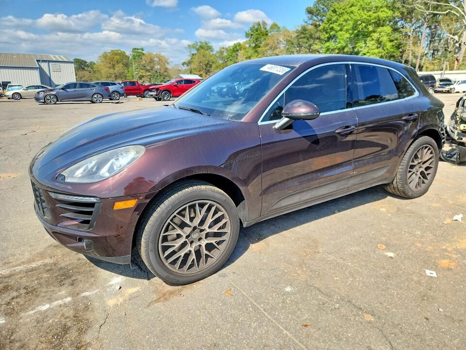 2018 PORSCHE Macan
