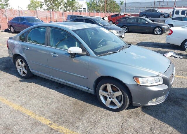 2008 VOLVO S40