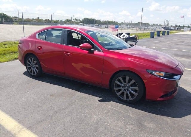 2020 MAZDA Mazda3