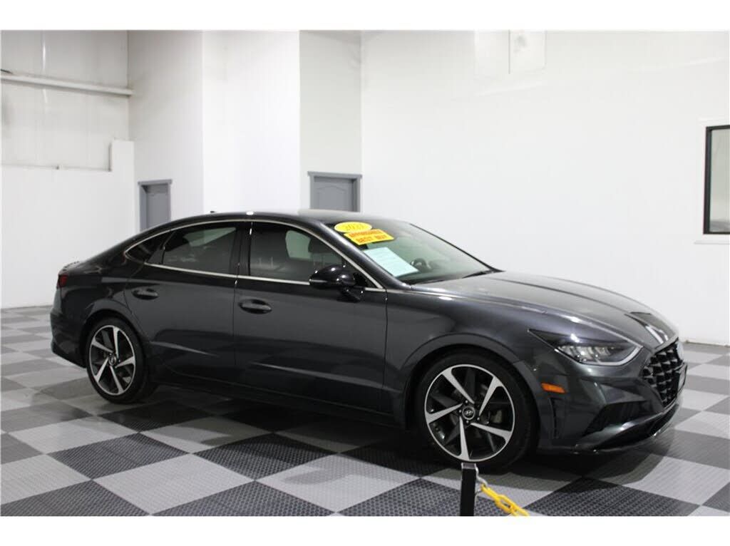2021 HYUNDAI Sonata