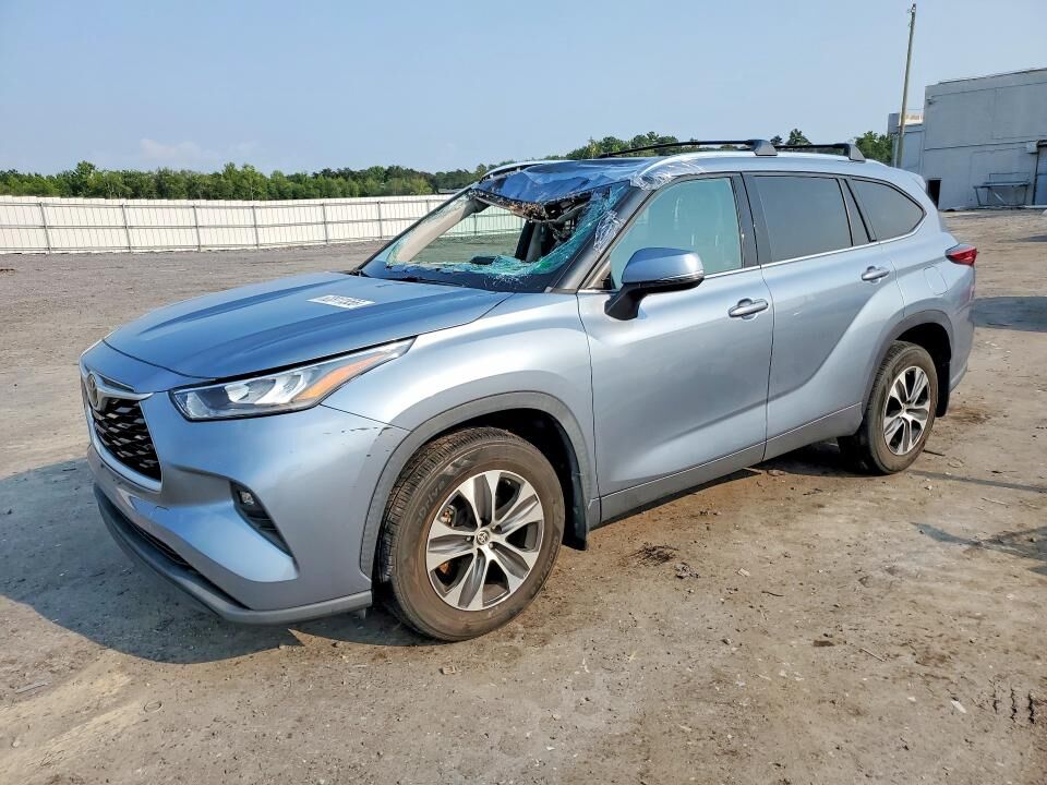 2020 TOYOTA Highlander