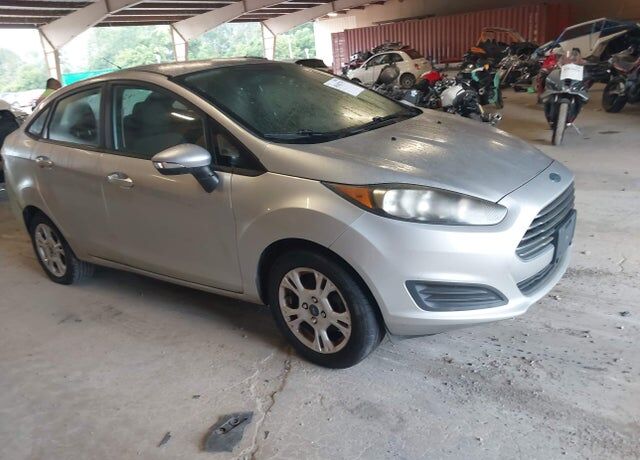 2015 FORD Fiesta