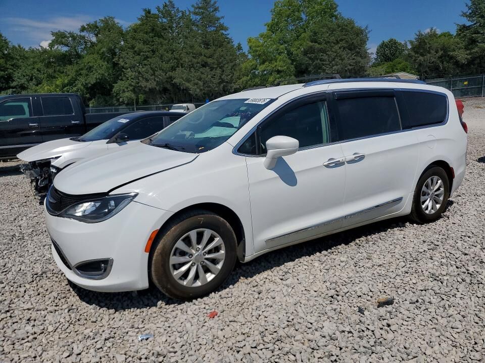 2018 CHRYSLER Pacifica