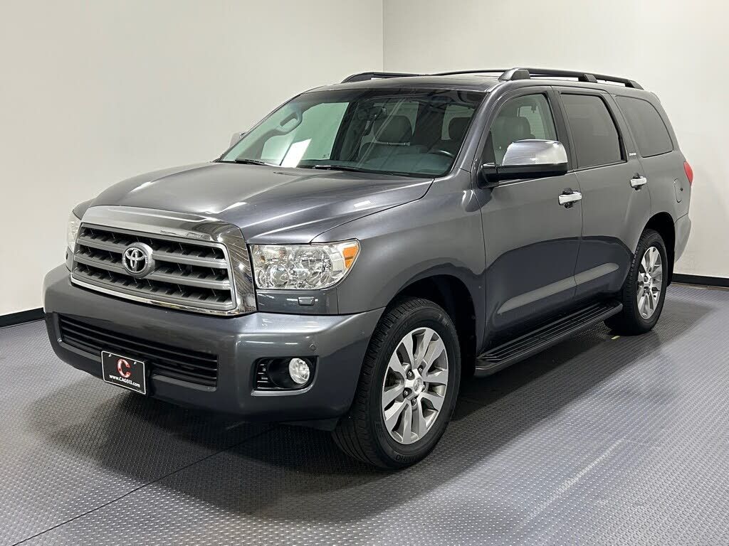 2011 TOYOTA Sequoia