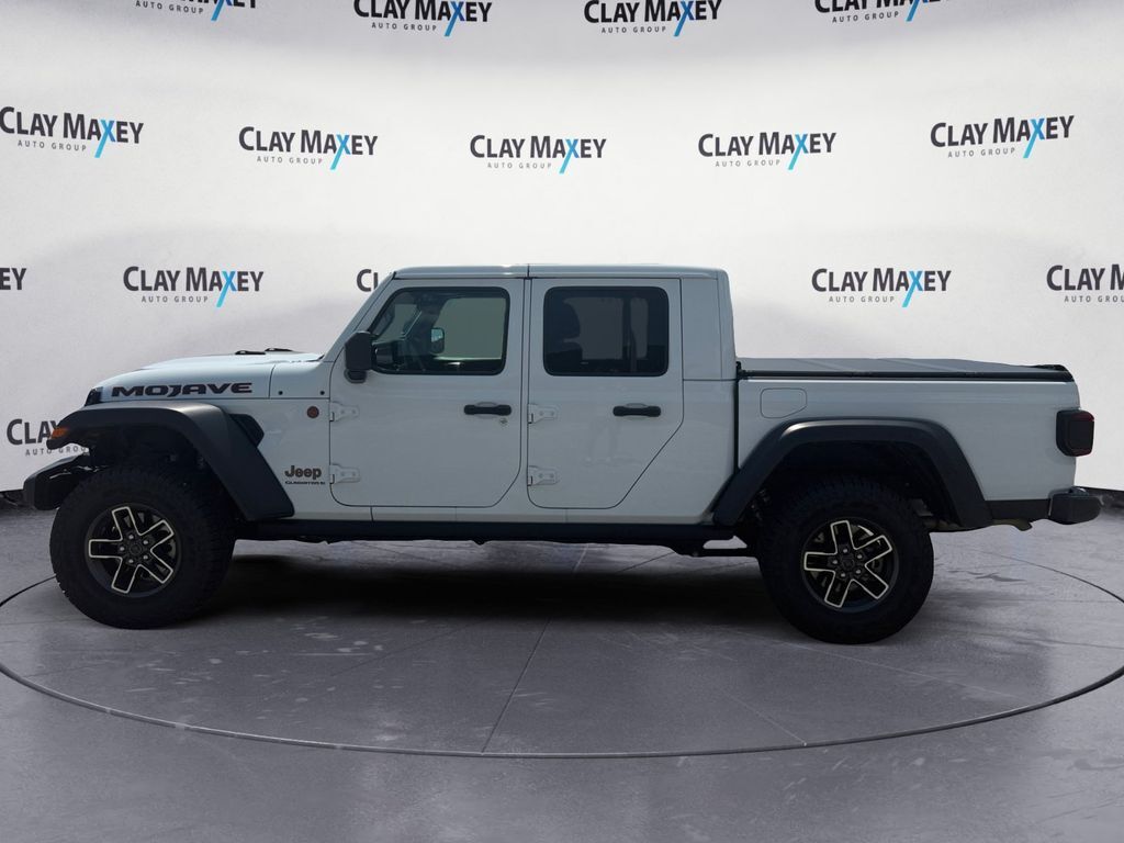 2025 JEEP Gladiator