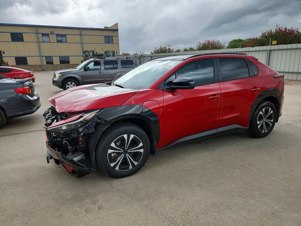 2024 TOYOTA bZ4X