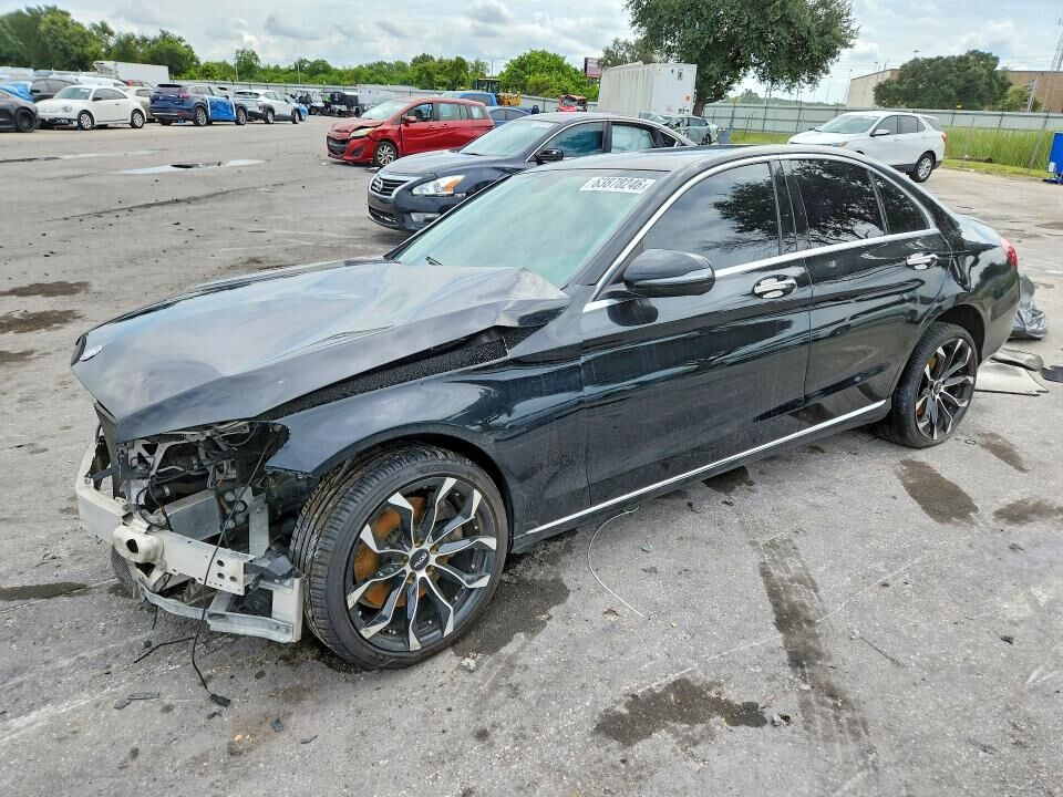 2016 MERCEDES-BENZ C-Class